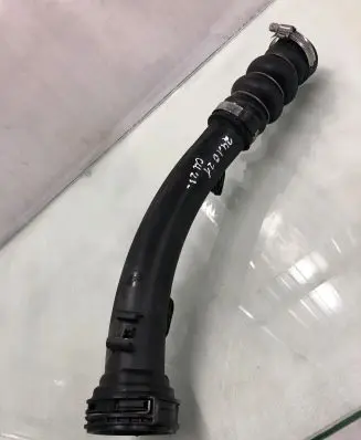 Citroen C4 III e-C4 Intercooler hose/pipe 9817416680