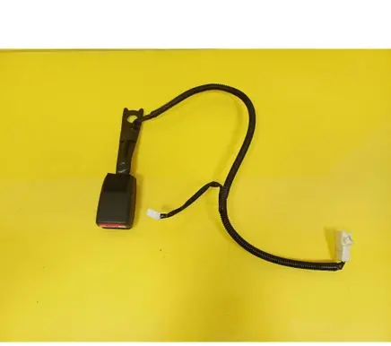 Toyota Avensis T250 Front seatbelt buckle 