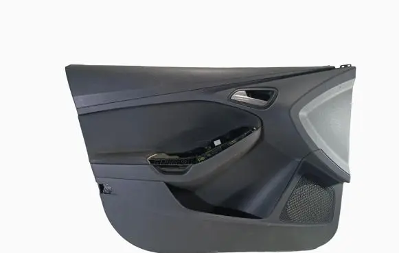 Ford Focus Front door card panel trim