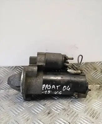 Volkswagen PASSAT B5.5 Starter motor 068911024 0001110128