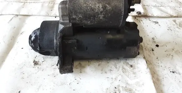 Audi A4 S4 B6 8E 8H Starter motor 0001108175 078911023D