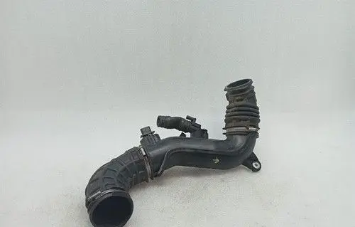 Bentley Flying Spur Turbo air intake inlet pipe/hose 3SA128532G