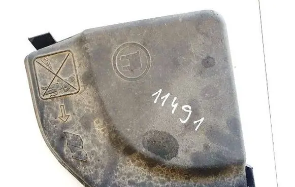 Peugeot 307 Fuse box cover 9653315180
