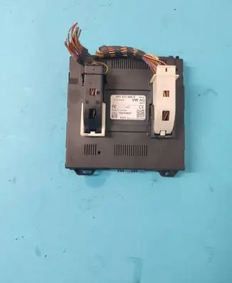 Skoda Fabia Mk2 (5J) Other control units/modules 6R7937086K 10090097 8409ABCMP025