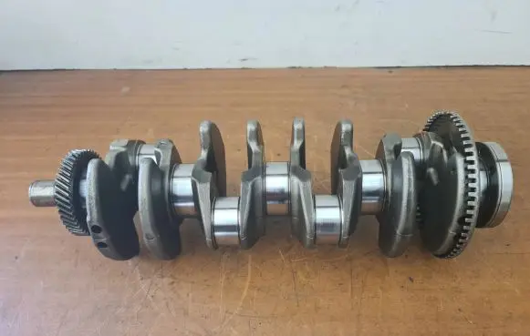 KIA Carens II Crankshaft 