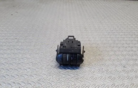 Volkswagen PASSAT B5 Headlight level height control switch 3B0941333C