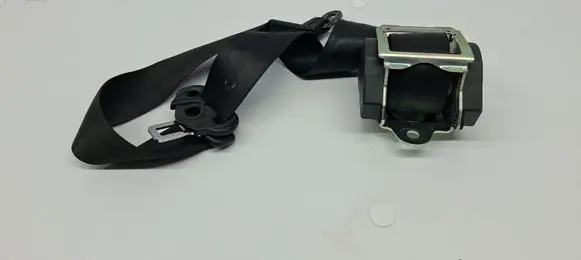 Rear seatbelt