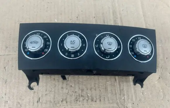 Mercedes-Benz SL R230 Climate control unit A1718300785
