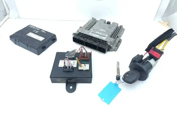 Renault Trafic III (X82) Engine ECU kit and lock set 0281032700 237103984R 231A08052R
