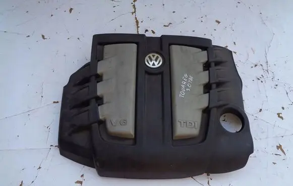 Volkswagen Touareg I Engine cover (trim) OSONANASILNIK