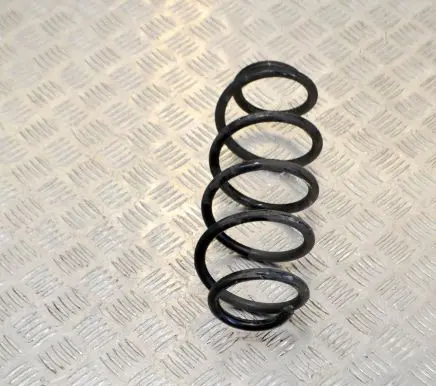Toyota Yaris Rear coil spring