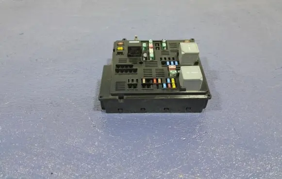 Volvo S90, V90 Fuse box set 31473772