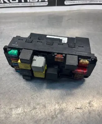 Mercedes-Benz CLK A209 C209 Fuse module 2095450201 5DK00848500