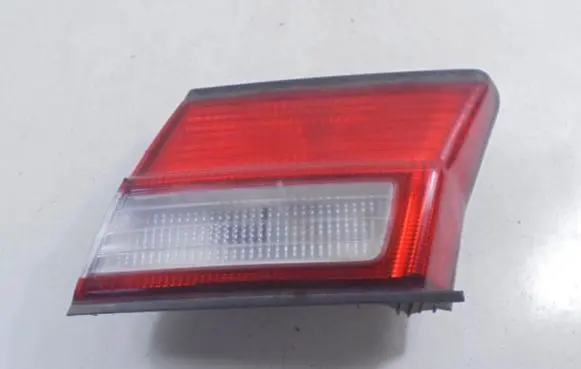Nissan Almera Rear/tail lights 48048