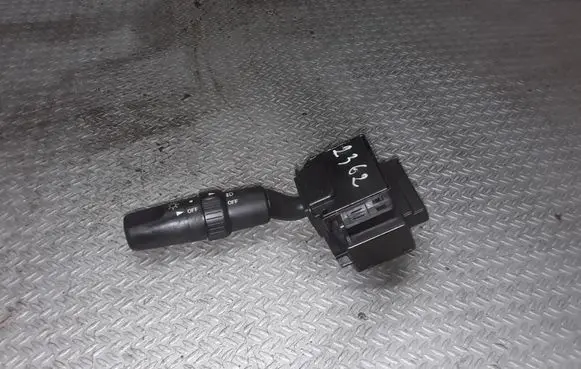 Mazda 3 I Indicator stalk