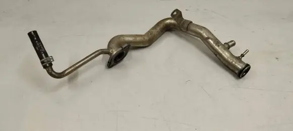 Coolant pipe/hose