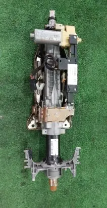 Steering wheel axle set