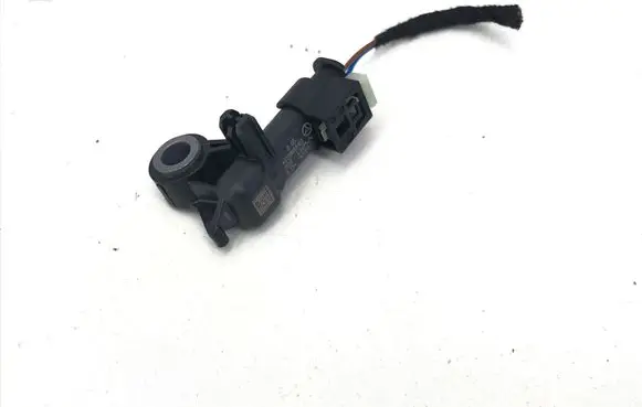 Mercedes-Benz GLA H247 Airbag deployment crash/impact sensor A2239056103
