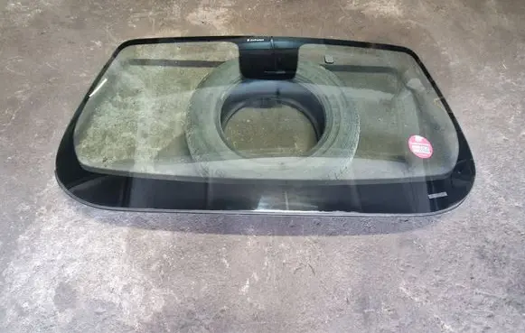 Jeep Renegade Front windscreen/windshield window DOT24M203AS1 43R003635