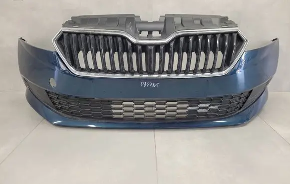 Skoda Fabia Mk3 (NJ) Front bumper 6V0807221F