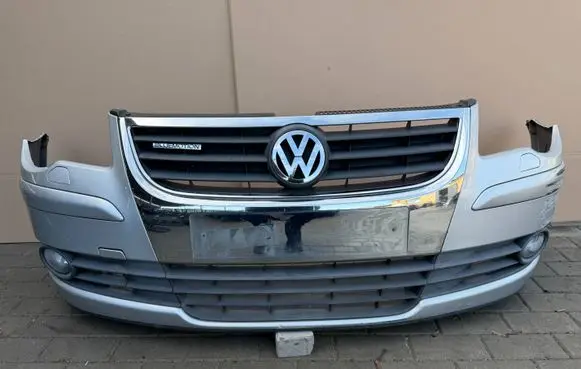 Volkswagen Touran I Front bumper 1T0807221D