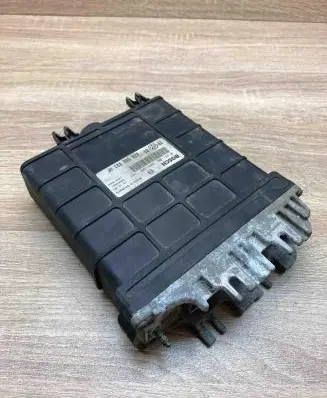 Volkswagen Golf III Engine control unit/module ECU 028906021AF 0281001308 Used