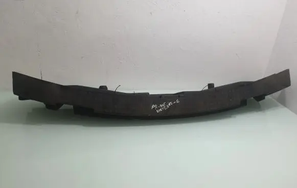 Jeep Grand Cherokee Front bumper foam support bar 68164035AA