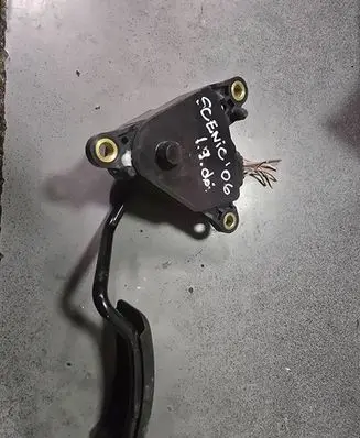 Renault Scenic II - Grand scenic II Accelerator throttle pedal 8200159645 03880 2286B