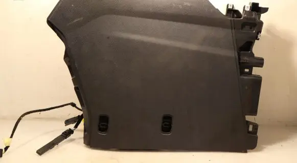 Peugeot 3008 II Center console 