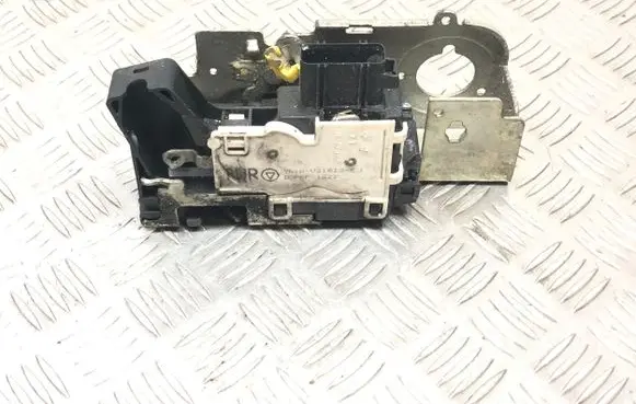 Ford Transit Front door lock YC1AV21813CJ 1222