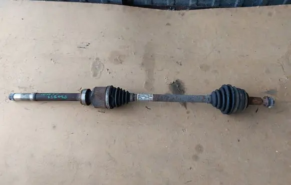 Peugeot 308 Front driveshaft 9809527980