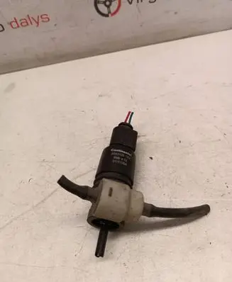 Mitsubishi Outlander Windscreen/windshield washer pump 3043125