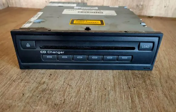 Audi A6 S6 C6 4F CD/DVD changer 4E0035111A