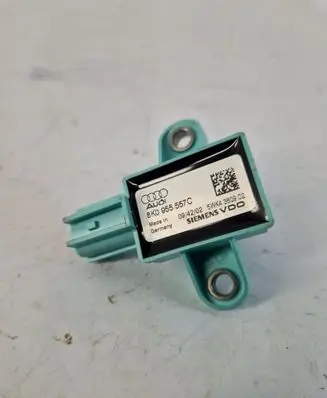 Audi A4 S4 B8 8K Airbag deployment crash/impact sensor 8K0955557C