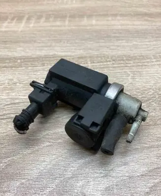 Renault Espace - Grand espace IV Turbo solenoid valve 8200270451
