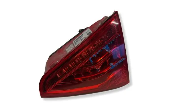Audi A5 8T 8F Tailgate rear/tail lights 8T0945094C
