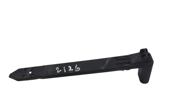 Headlight/headlamp mounting bracket