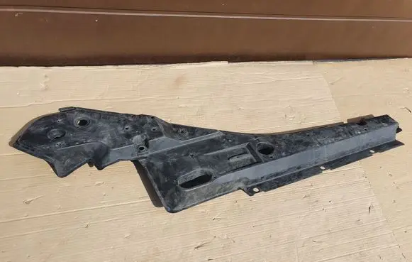 Toyota RAV 4 (XA50) Rear underbody cover/under tray 5816542040