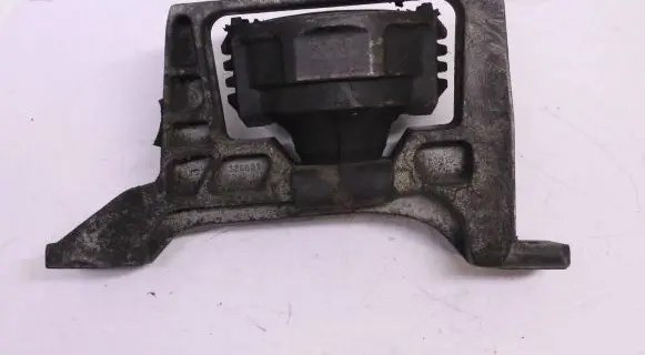 Ford Focus Engine mount bracket 326821