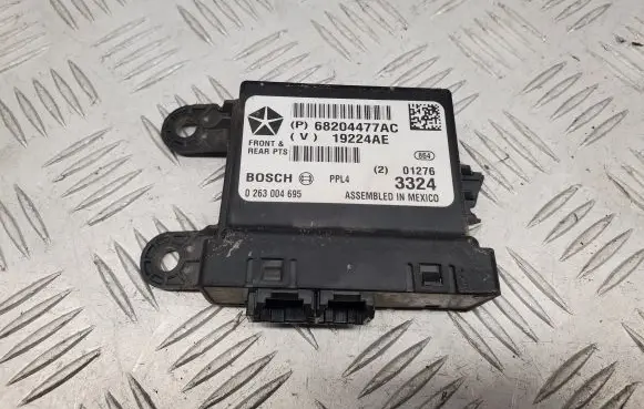 Jeep Grand Cherokee Parking PDC control unit/module 68204477AC P68204477AC