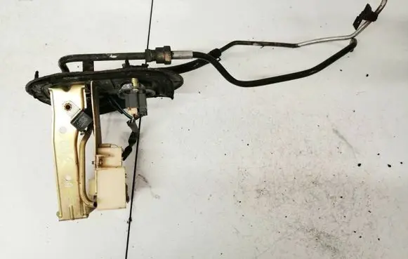 Toyota Corolla E100 Fuel level sensor 9098004097
