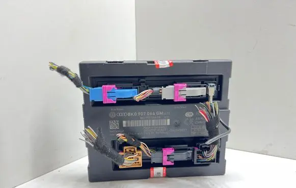 Audi A5 8T 8F Comfort/convenience module 8K0907064GM