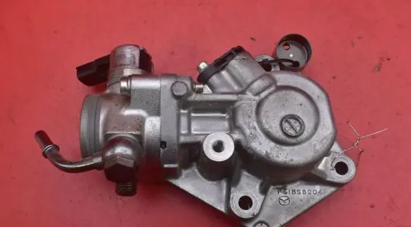 Mazda MX-5 NA Miata In-tank fuel pump P51B203F0