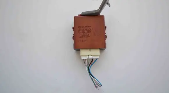 Toyota Yaris Other devices 8597052040