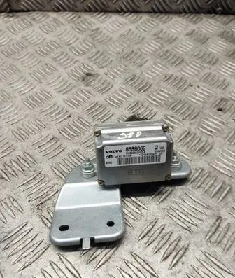 Volvo S80 ESP acceleration yaw rate sensor 8688068