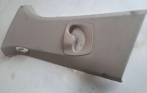 BMW 5 F10 F11 (B) pillar trim (top) 9116349