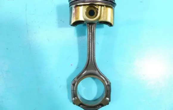 Mercedes-Benz C W204 Piston 272947 IMPRK1340428
