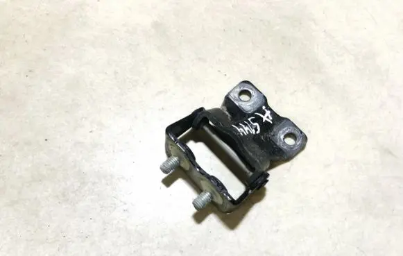 Subaru Outback Tailgate/trunk/boot hinge
