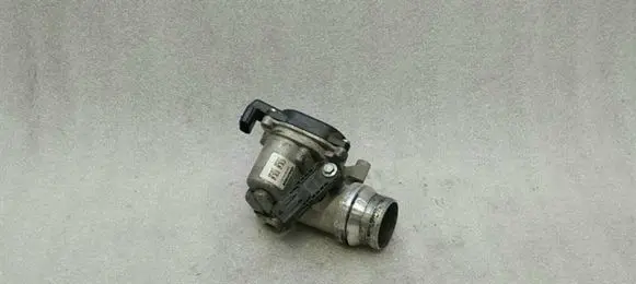 Mercedes-Benz A W176 Throttle valve 161A09287R