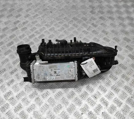 Volkswagen Polo VI Intercooler radiator 05C145785G